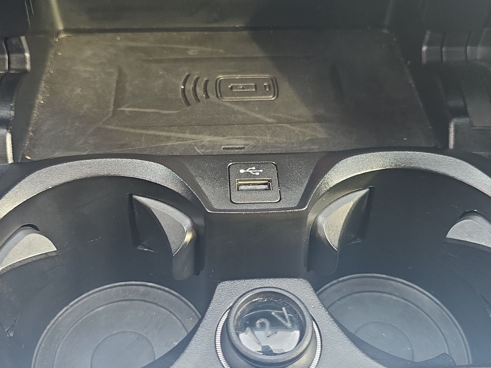 Fahrzeugabbildung BMW Touring 320i M-SPORT LC.PRO ACC ,Hifi,Carplay