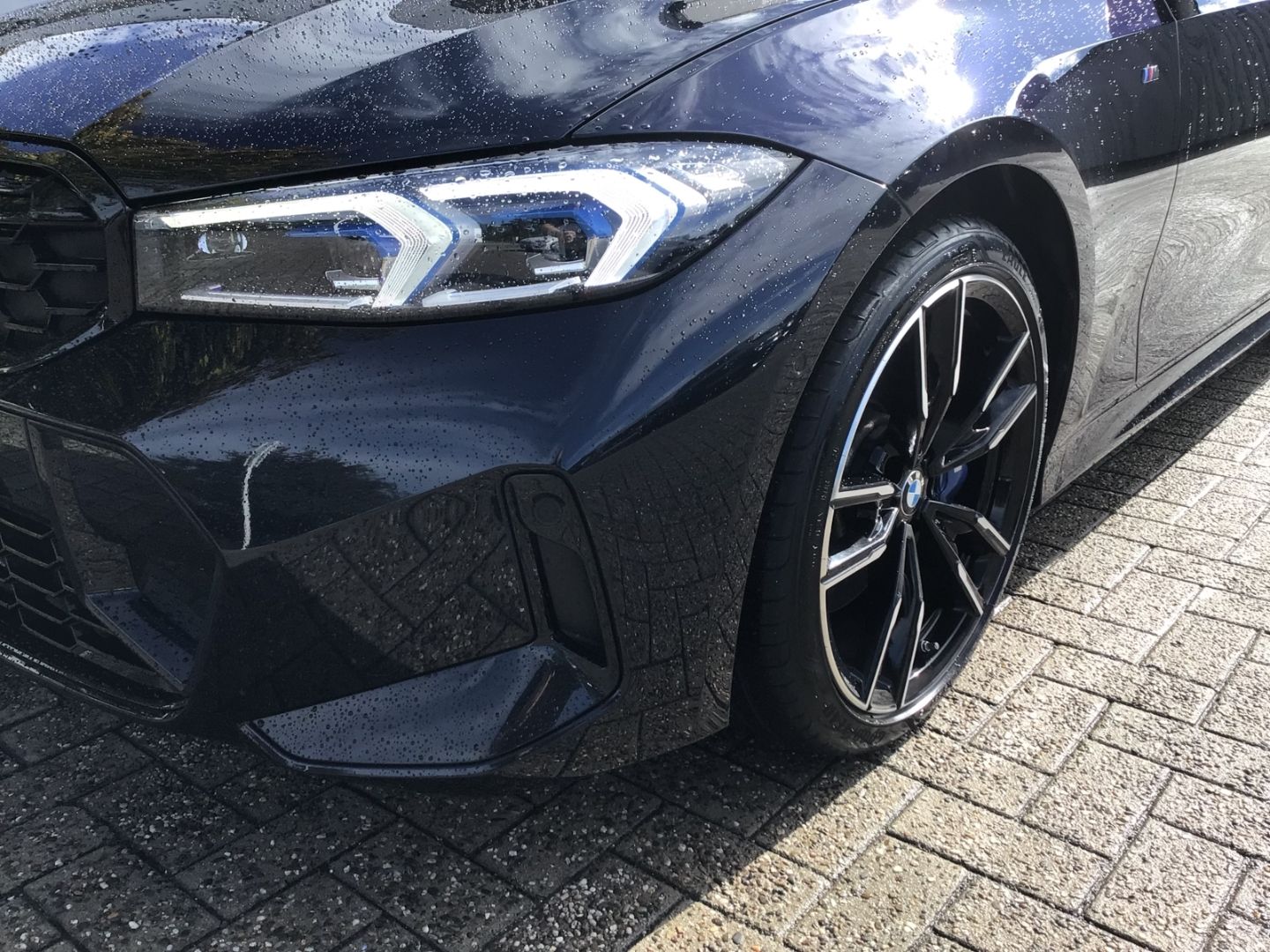 BMW M340d Touring xDrive Individual AHK ACC HUD RFK foto 2