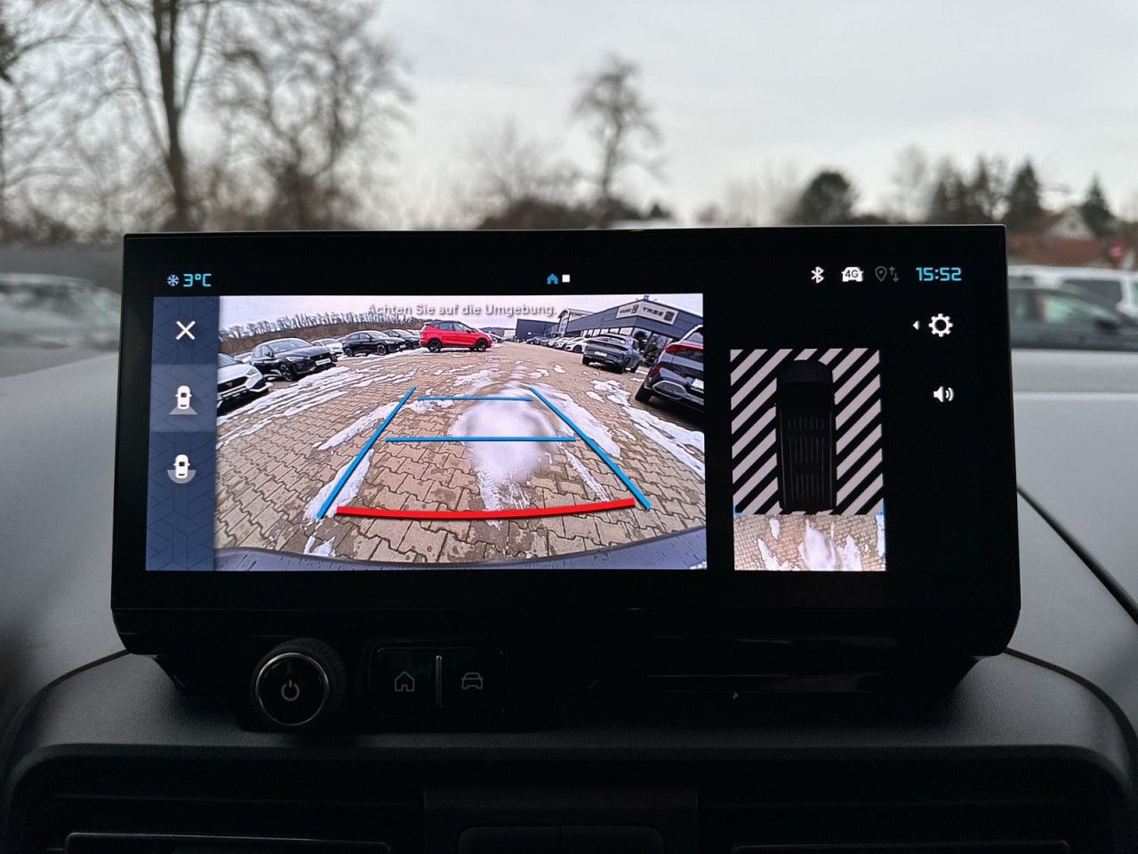 Fahrzeugabbildung Citroën Berlingo XL Diesel 130 Max XTR - mit KI generiert/bearbeitet