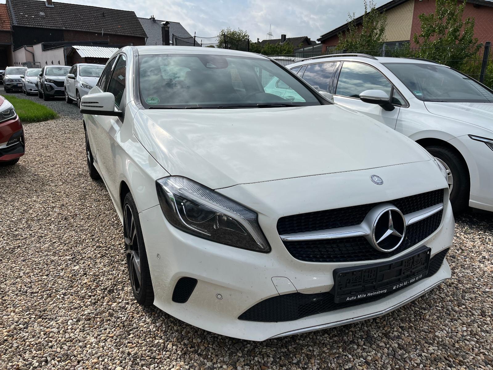 Mercedes-Benz A 200 Urban Automatik Led Navi uvm......