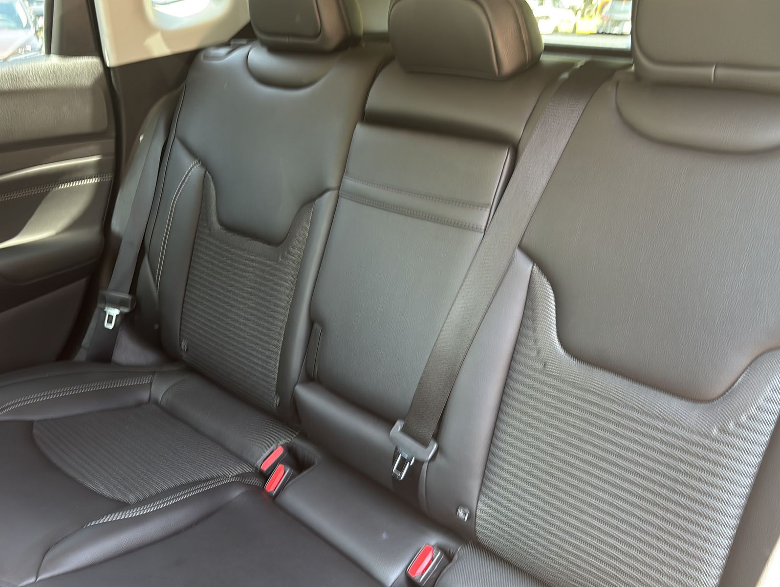 Fahrzeugabbildung Jeep Compass 1.3 GSE T4 110kW Limited DCT