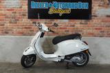 Vespa Primavera -125 - €5+ Modell 2026 mit TFT Display - BENZIN ROLLER
