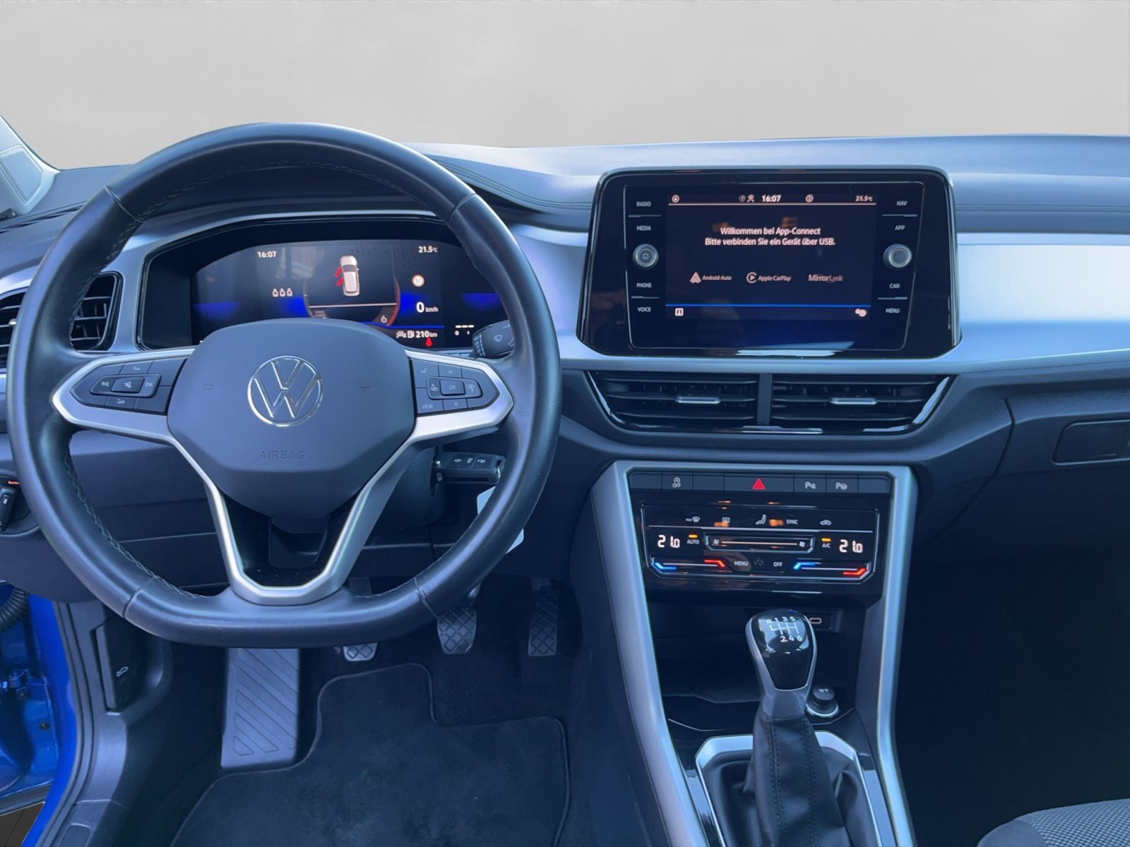 Volkswagen T-Roc - Bild 16