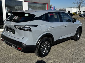 Nissan Qashqai - 4
