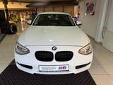 BMW 114i Sport Line*1.HAND*NAVI*LED-XENON*TÜV NEU! - weiße BMW 114