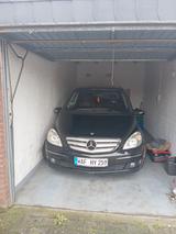 Mercedes-Benz B 200 - - Mercedes-Benz B 200