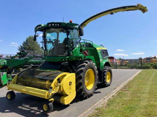 John Deere 9600i mit Kemper 375pro und 639 PickUp