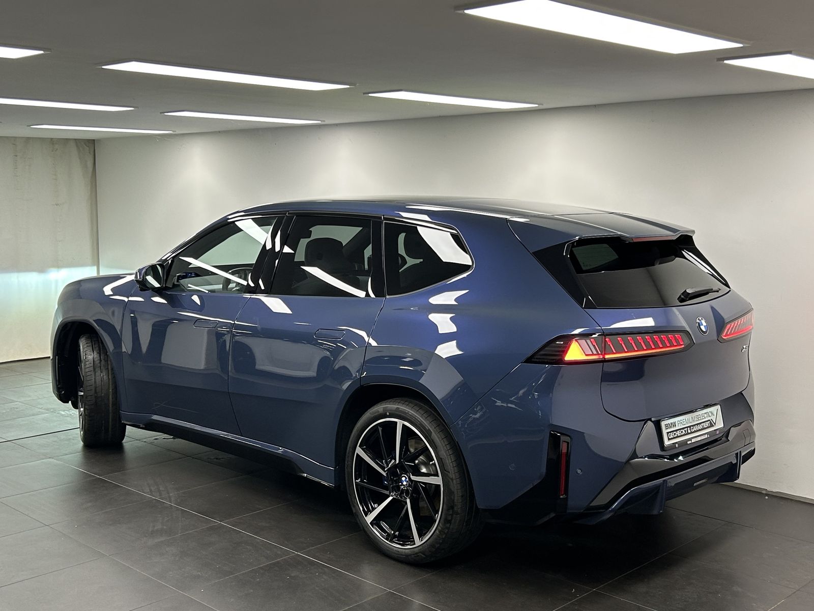 BMW iX3 50 xDrive Sofort verfügbar! M Sportpaket Pan imagem 3