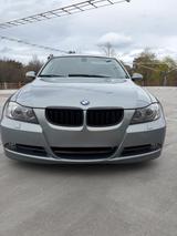 BMW 330d - - BMW 330 aus 2006: 330d