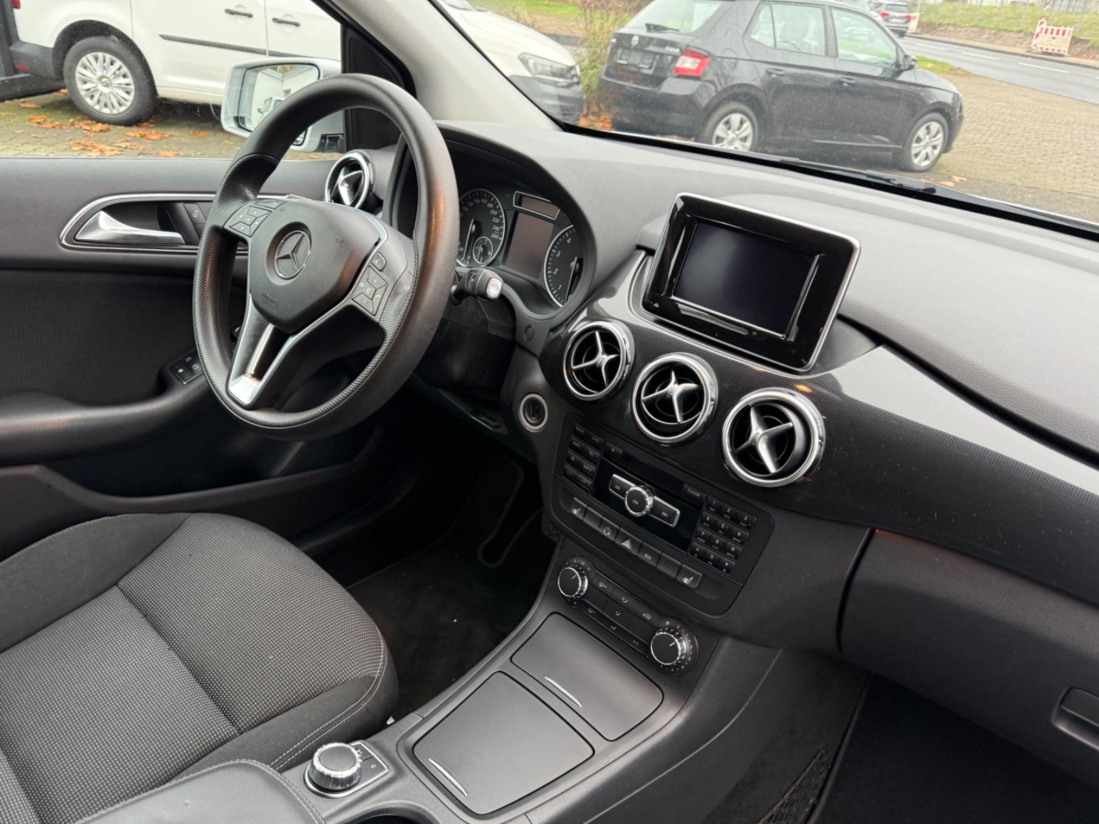 Mercedes-Benz B 180 B B 180