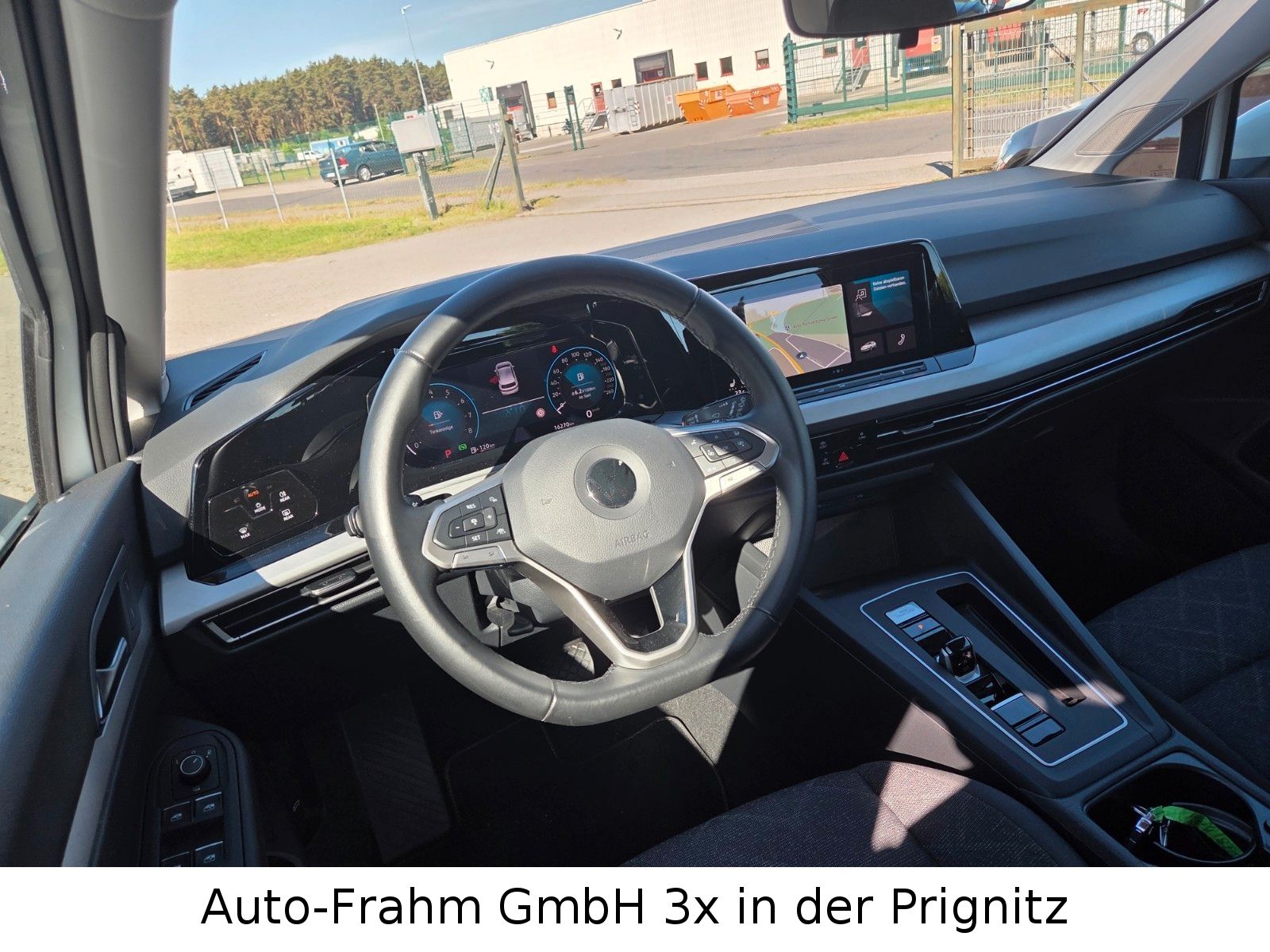 Volkswagen Golf VIII Lim. Life eTSI LED NAVI foto 19