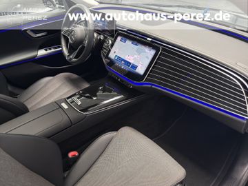 Mercedes E 200 - 5