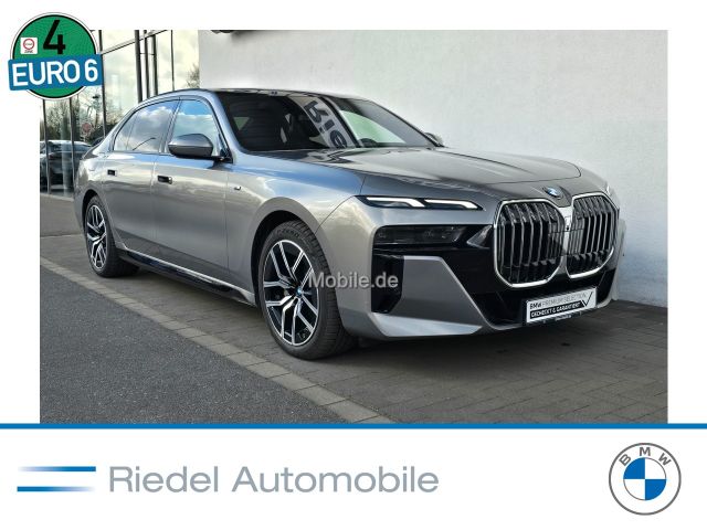 BMW 740d xDrive M Sportpaket*Standhzg*AHK*DAPro*Sky*