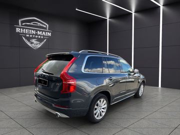 Volvo XC90 - 6