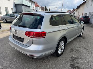 Volkswagen Passat Variant - 5