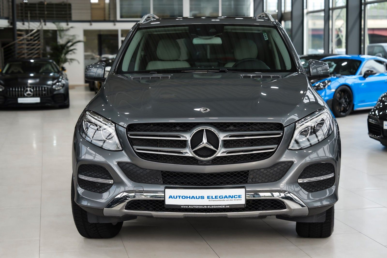 Mercedes-Benz GLE 400 4M 9-G LEDER NAVI SCHIEBEDACH LED 1.HAND foto 4
