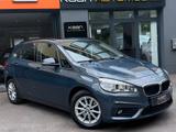 BMW 220i Active Tourer Sport Line/LED/NAVI/PANO/SHZ - BMW 220 in Köln