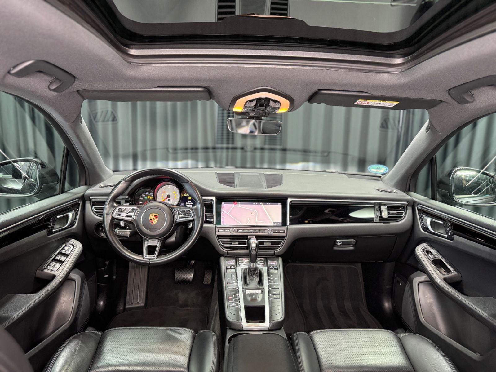 Fahrzeugabbildung Porsche Macan S|PANORAMA|18-WEGE|BOSE|PDLS+|20"TURBO|