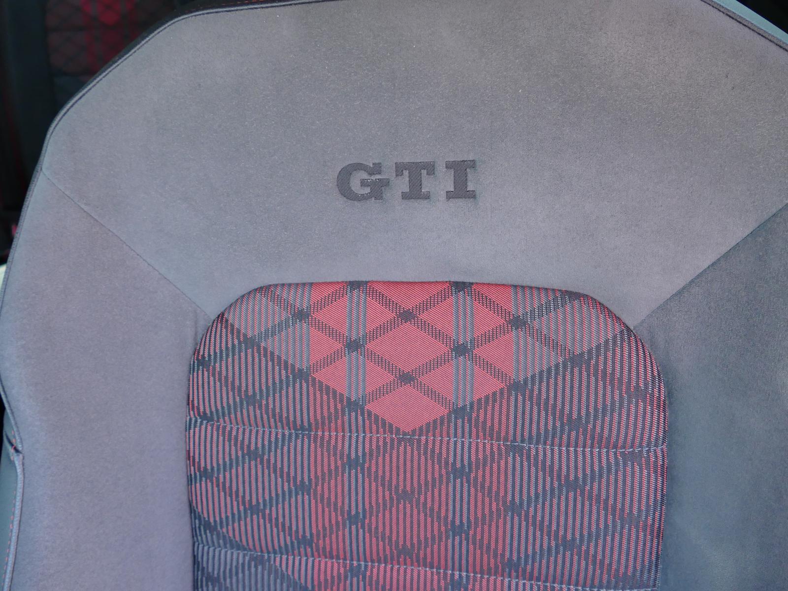 Volkswagen Golf 2.0 TSI GTI TCR LED NAVI, миниатюра 19