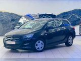 Opel Astra Sports Tourer Active - Opel Astra: Active