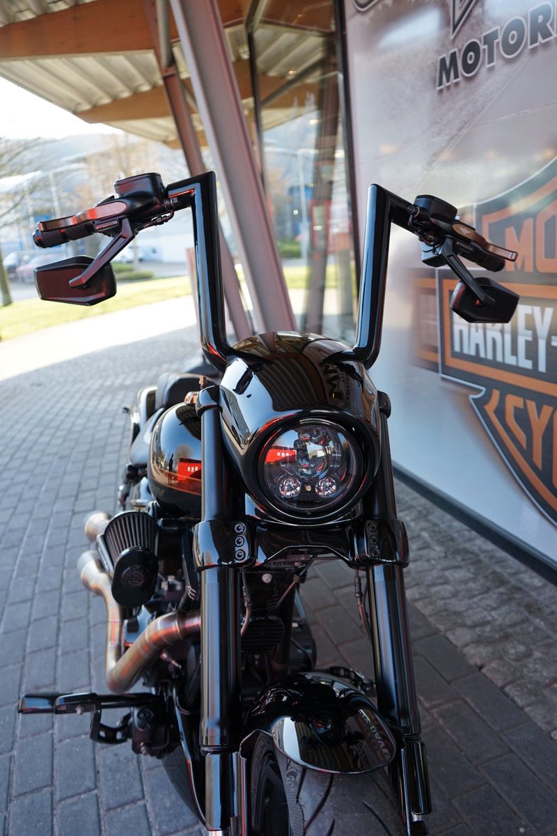 Fahrzeugabbildung Harley-Davidson Pro Street Breakout CVO FXSE Kess-Tech 110cui