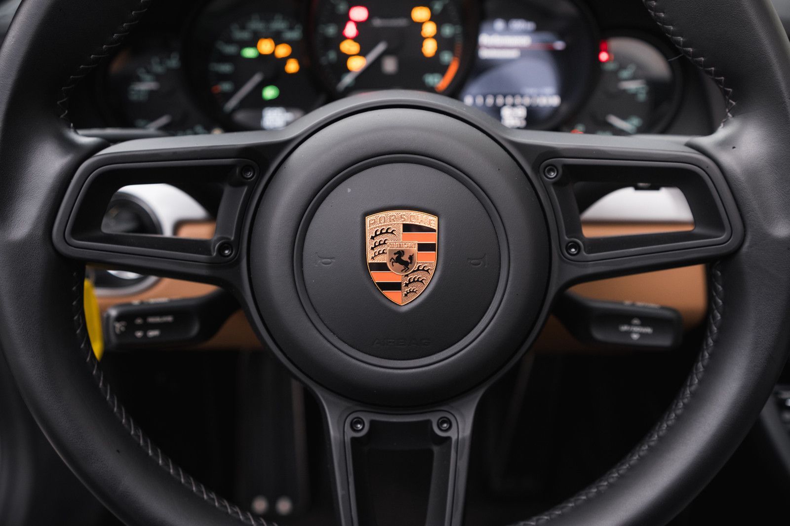 Fahrzeugabbildung Porsche 991/911 Speedster-Lift-BOSE-Kam.-90L-DAB-LED