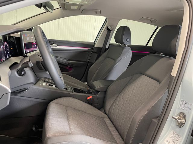 Golf VIII Life 1.5 eTSI DSG LED RFK SHZ ACC