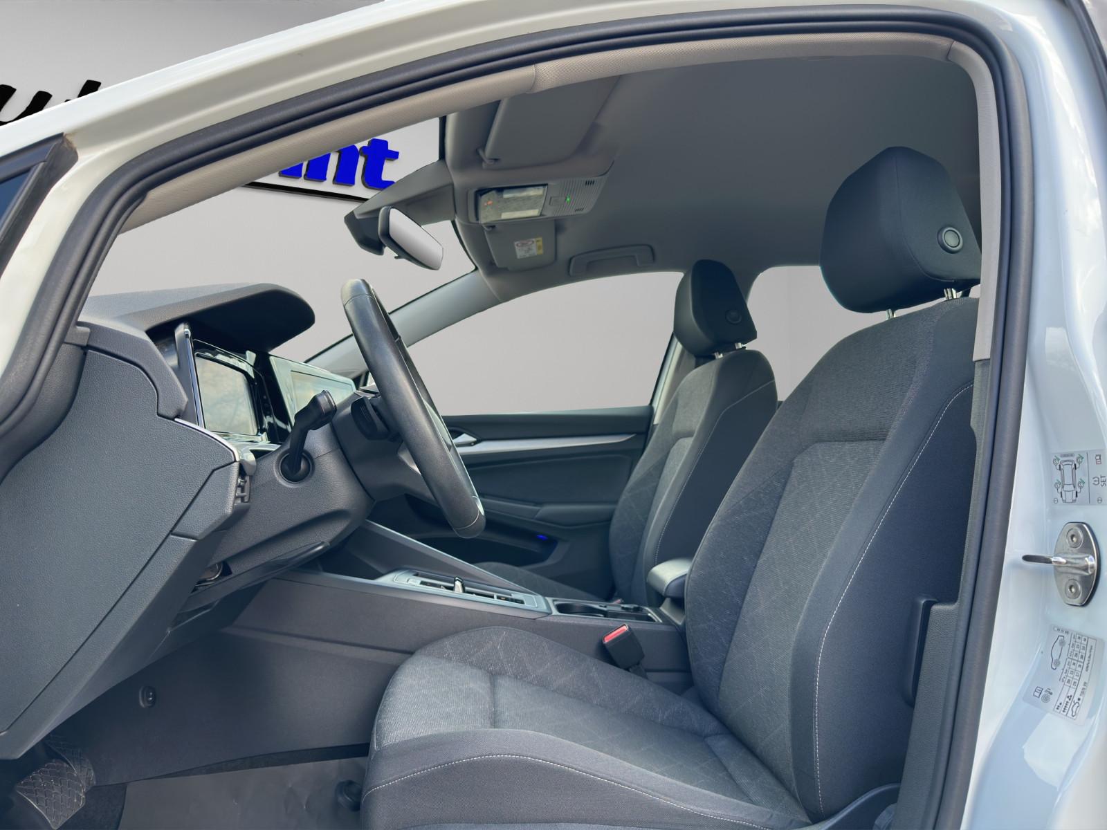 Volkswagen Golf VIII Lim. Life 1.0 eTSI ACC, миниатюра 13