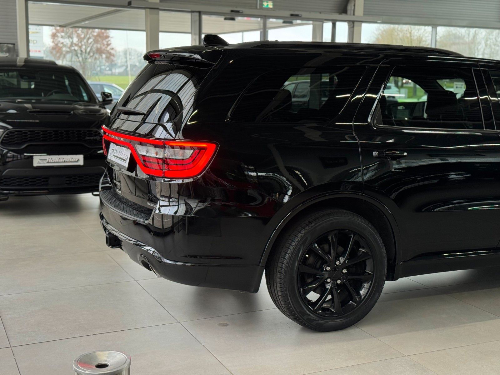 Fahrzeugabbildung Dodge Durango 5,7 R/T "ACC EU-Navi AHK"