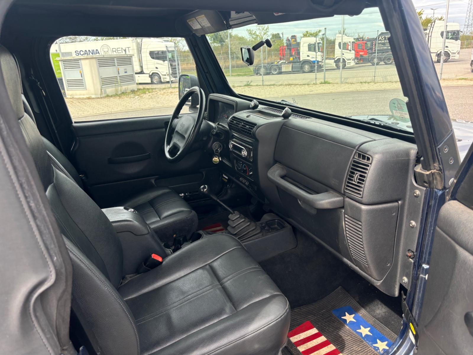 JEEP WRANGLER 2.4 / 4X4 / TÜV BIS 07-2027 | 143 ch | BVM | VOLANT CUIR | PACK SPORT