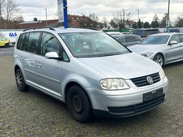 Volkswagen Touran 1.6 FSI