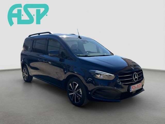 Fahrzeugabbildung Mercedes-Benz T-Klasse 180 lang Rollstuhlrampe