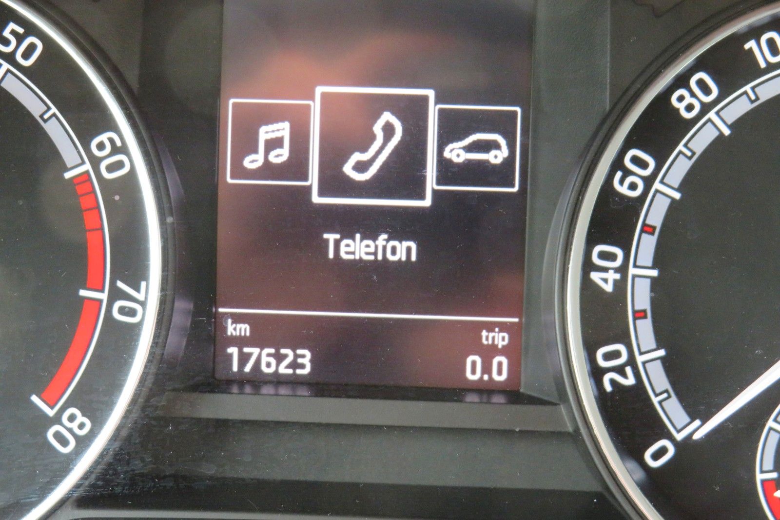 Fahrzeugabbildung SKODA Fabia Combi Ambition SITZH. KLIMA GRA GJ APP 1.H