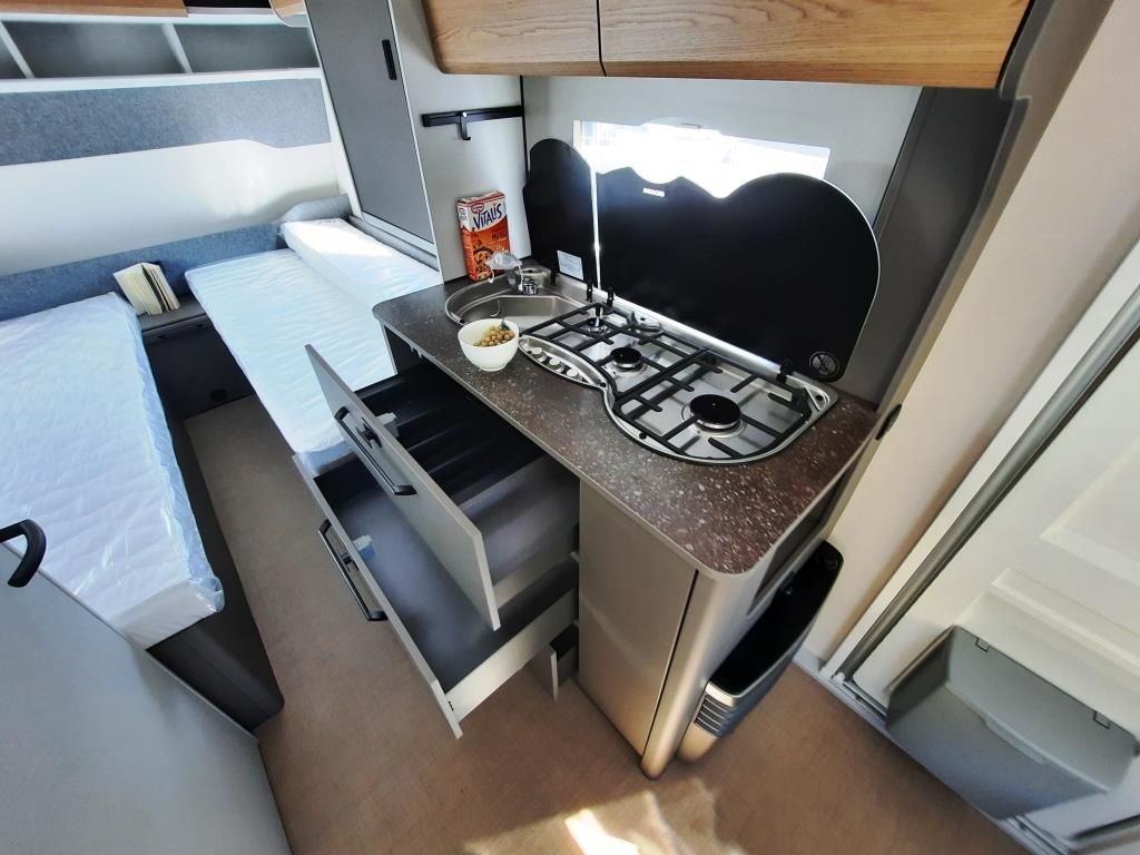 Fahrzeugabbildung Bürstner B66 490 TL Verfüg./Sparen Sie 3.630,- €