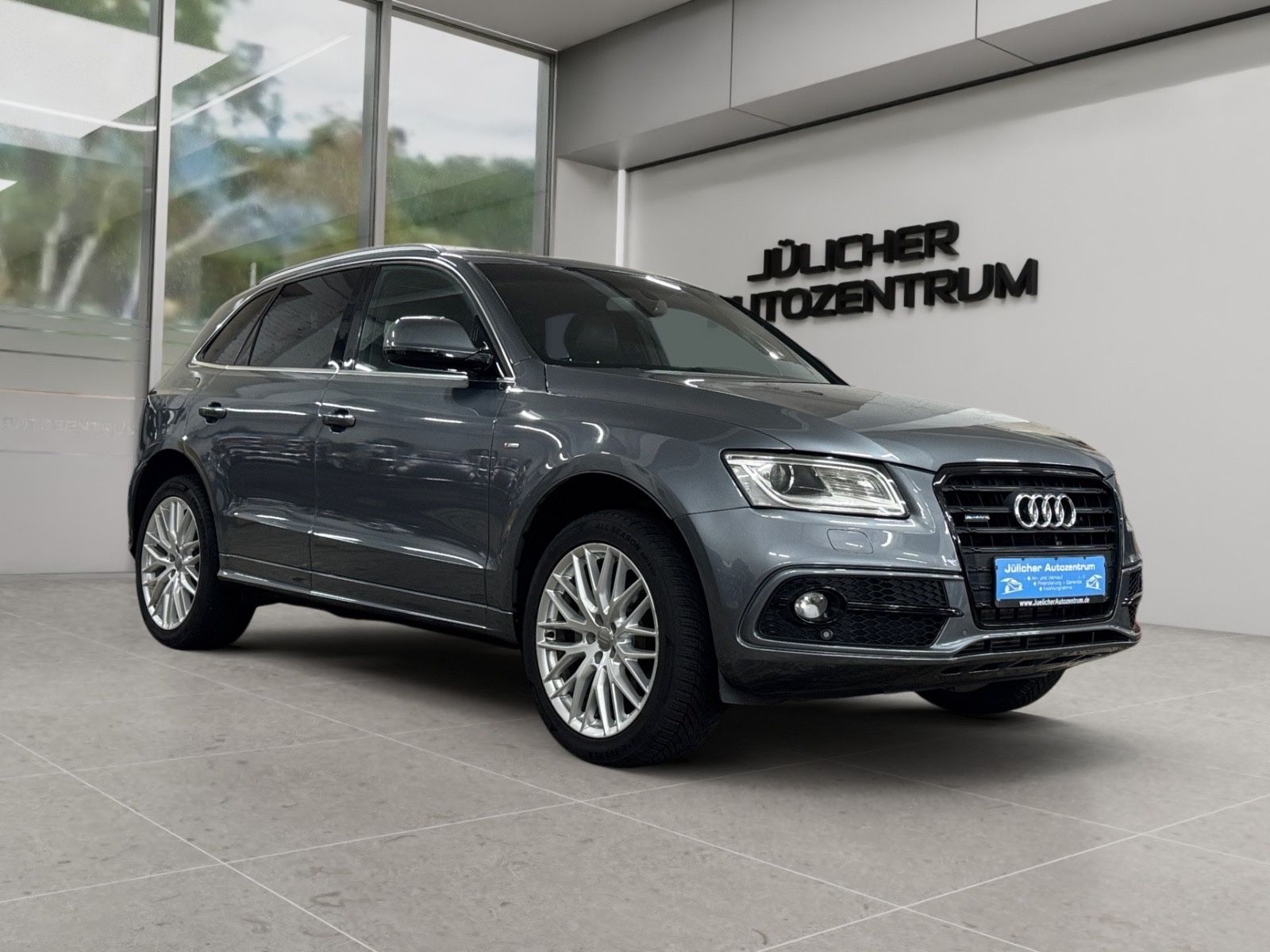 AUDI Q5 2.0 TFSI tiptronic quattro S-Line,1 J.Garante