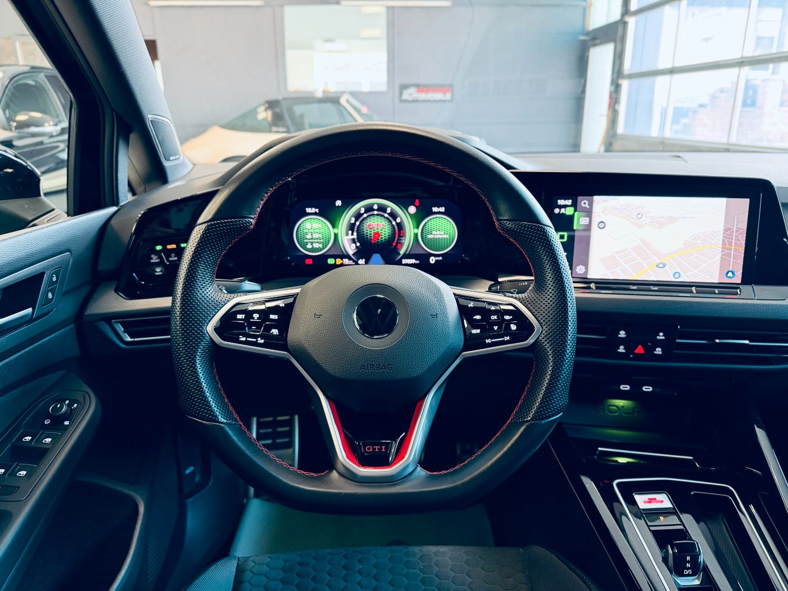 Volkswagen Golf VIII Lim. GTI Clubsport IQ/PANO/H-K/ACC/KAM foto 21
