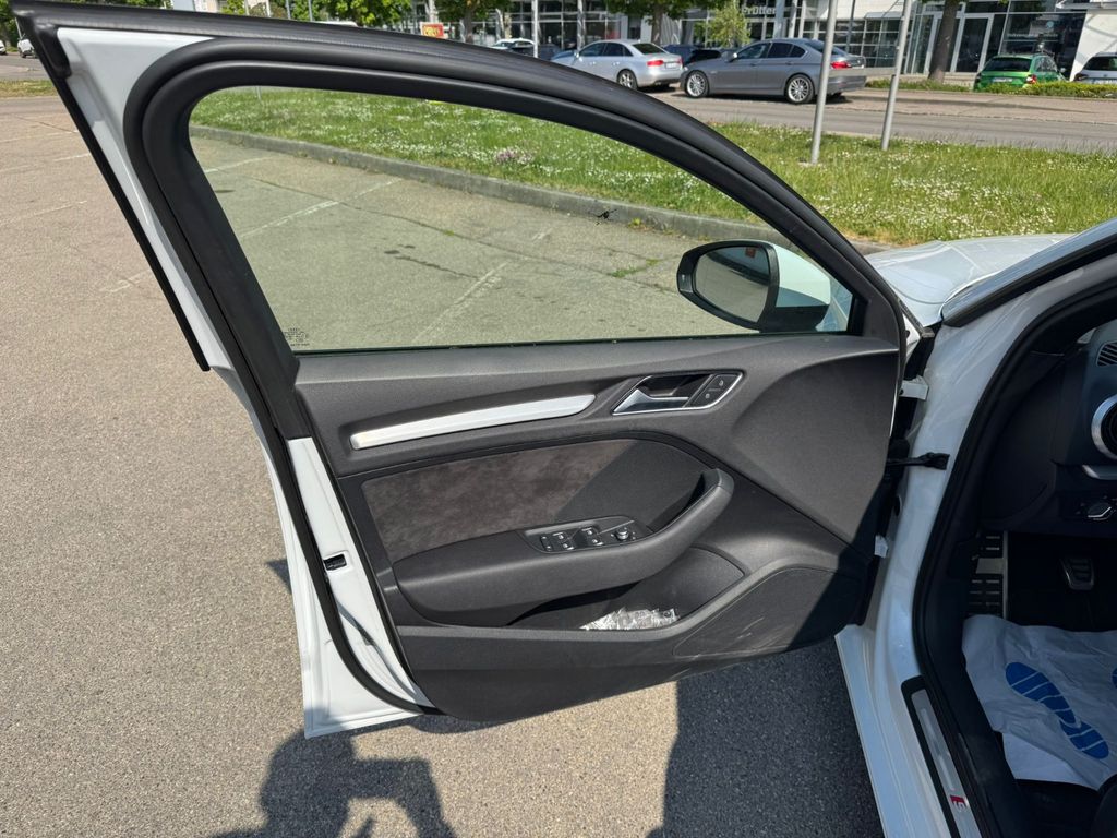 AUDI A3 34