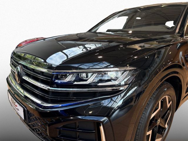 Touareg 3.0 TDI DSG 4M R-LINE MATRIX+PANO+KAMERA