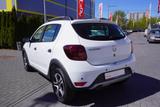Dacia Sandero Stepway 0.9 TCE Celebration Navi Kamera - Dacia Sandero Gebrauchtwagen in Berlin