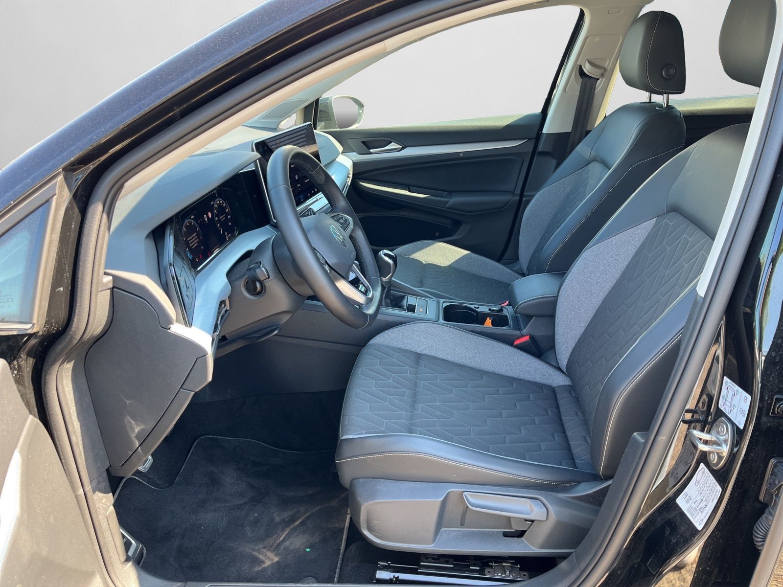Volkswagen Golf - Bild 12