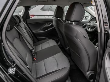 Hyundai i30 1.0 Trend Kombi DCT LED CarPlay Kamera Navi