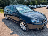 Volkswagen Golf VI 2.0TDI DSG Var. Highline STD.HZ*PANO*AHK - Volkswagen Golf mit Diesel-Antrieb: Standheizung