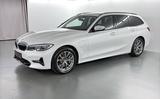 BMW 330 e Sport Line Pano DriveAssist+ Laser HUD - BMW 330 Gebrauchtwagen in München
