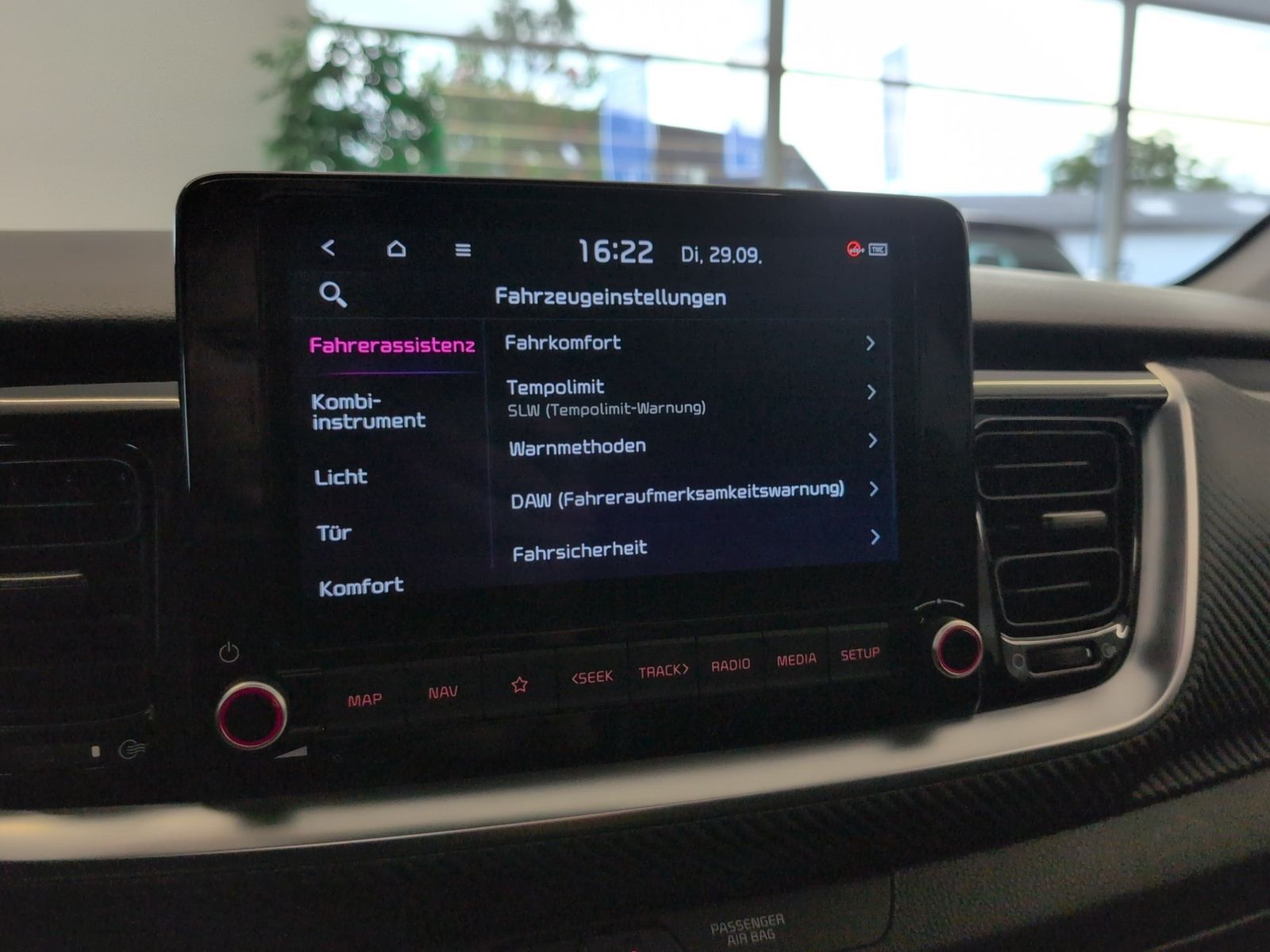 KIA Stonic  1.0 T-GDI 100 48V DCT GT-Line Technologie – Bild 26
