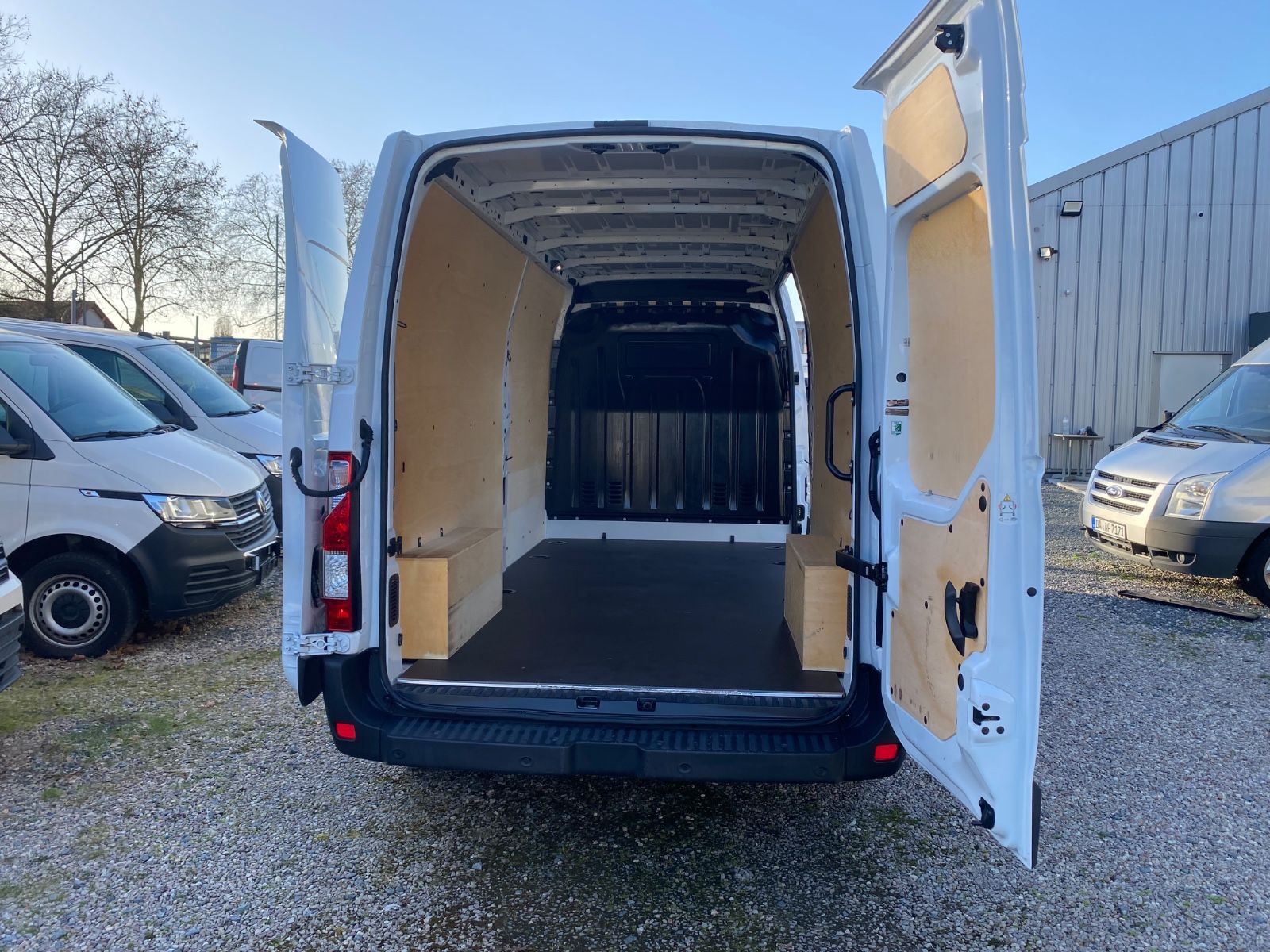 Fahrzeugabbildung Renault Master III Kasten L3H2 HKa 3,5 Komfort,NAVI,SHg