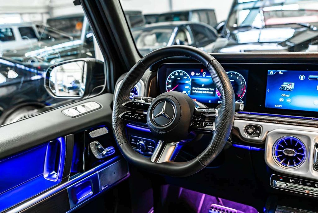 MERCEDES-BENZ G-Class 2026