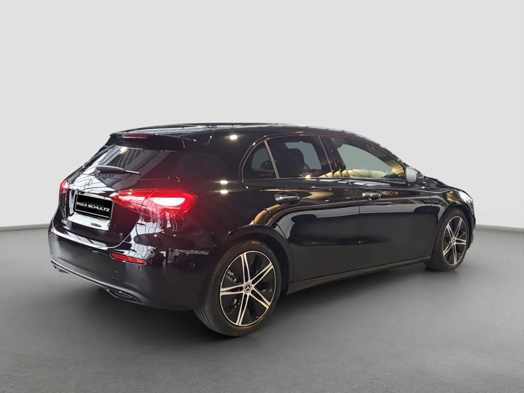 Fahrzeugabbildung Mercedes-Benz A 180 Distronic*AHK*Sound*Night*LED*Sitzhzg*360