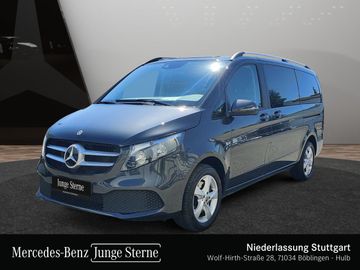 Mercedes V 220 - 2