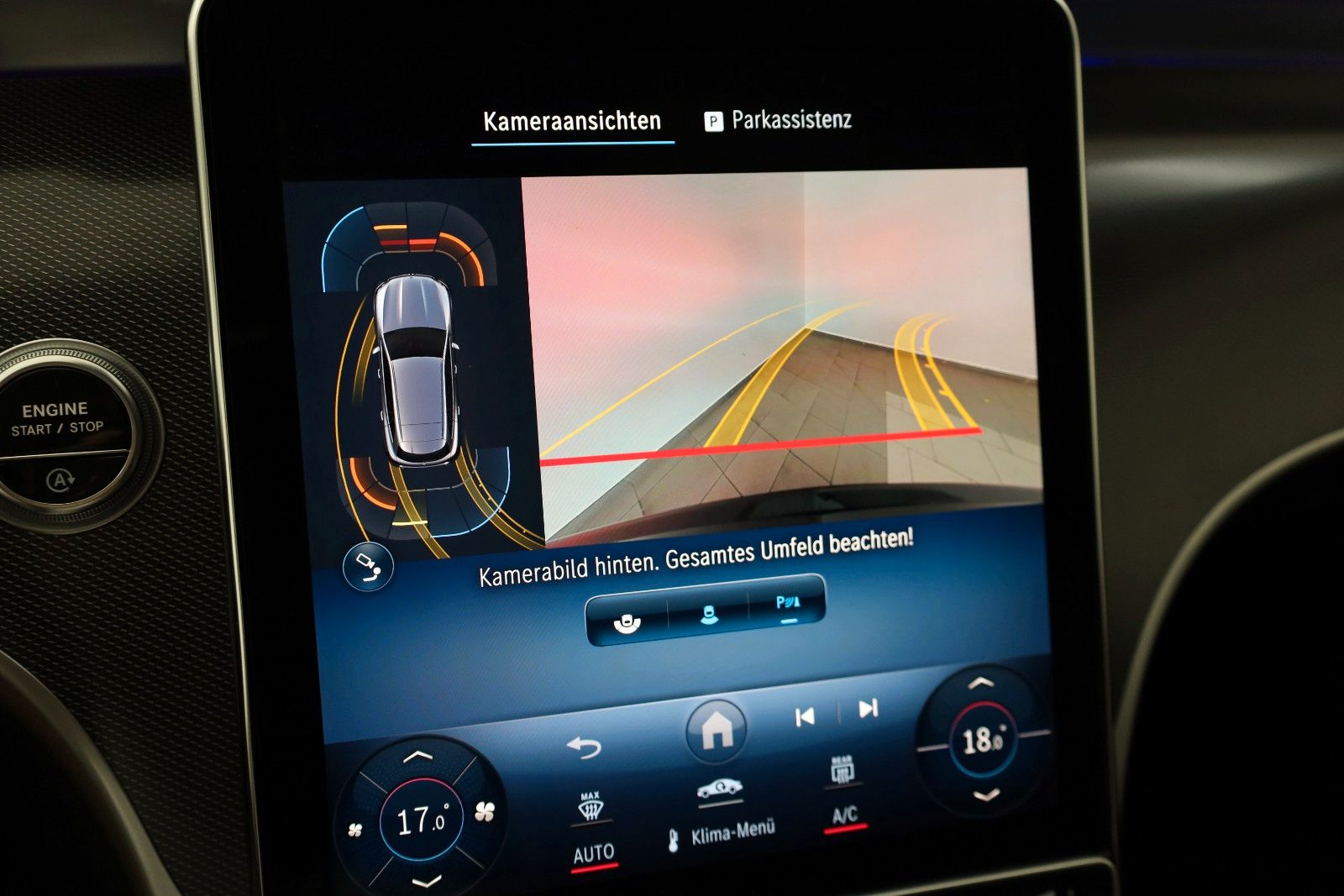 Fahrzeugabbildung Mercedes-Benz GLC 220d 4M,Avantgarde,Navi,LED,ParkPak,Apple,WR