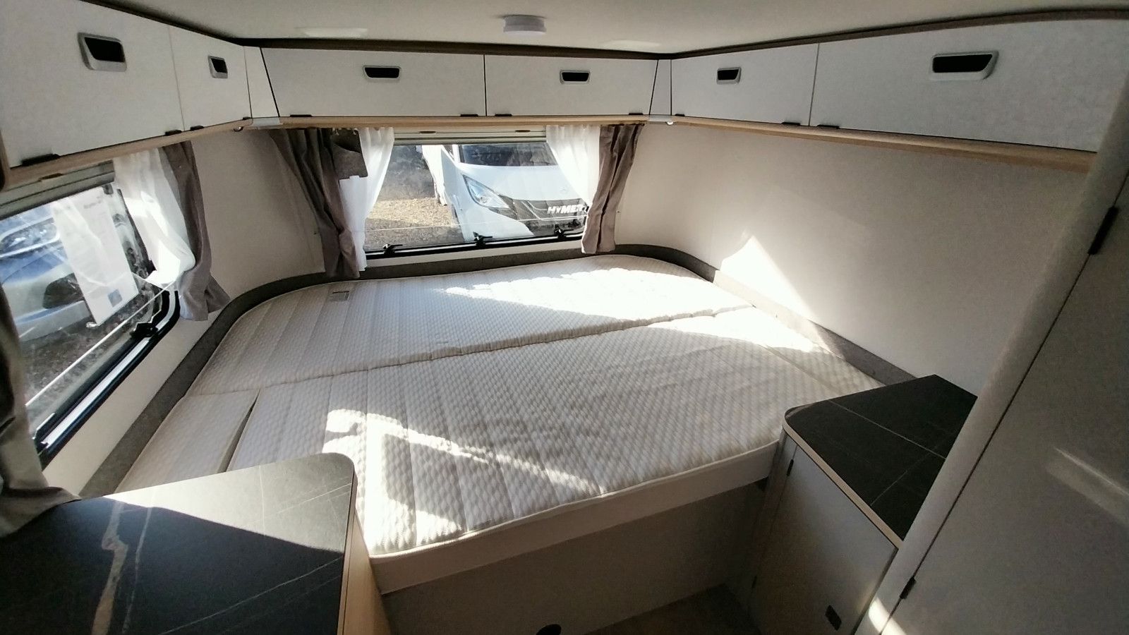 Fahrzeugabbildung HYMER / ERIBA / HYMERCAR Touring 630 - ab 2,99% eff.p.a.*